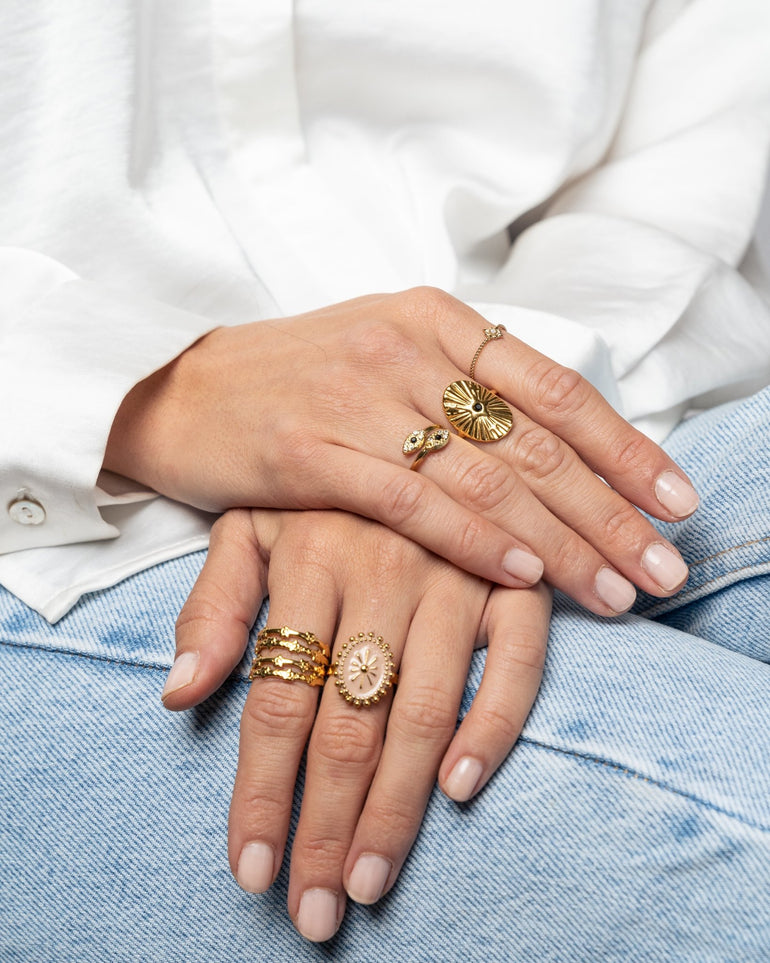 Anillos - Anillo enameled star - Everyday jewels to inspire | TAGSS