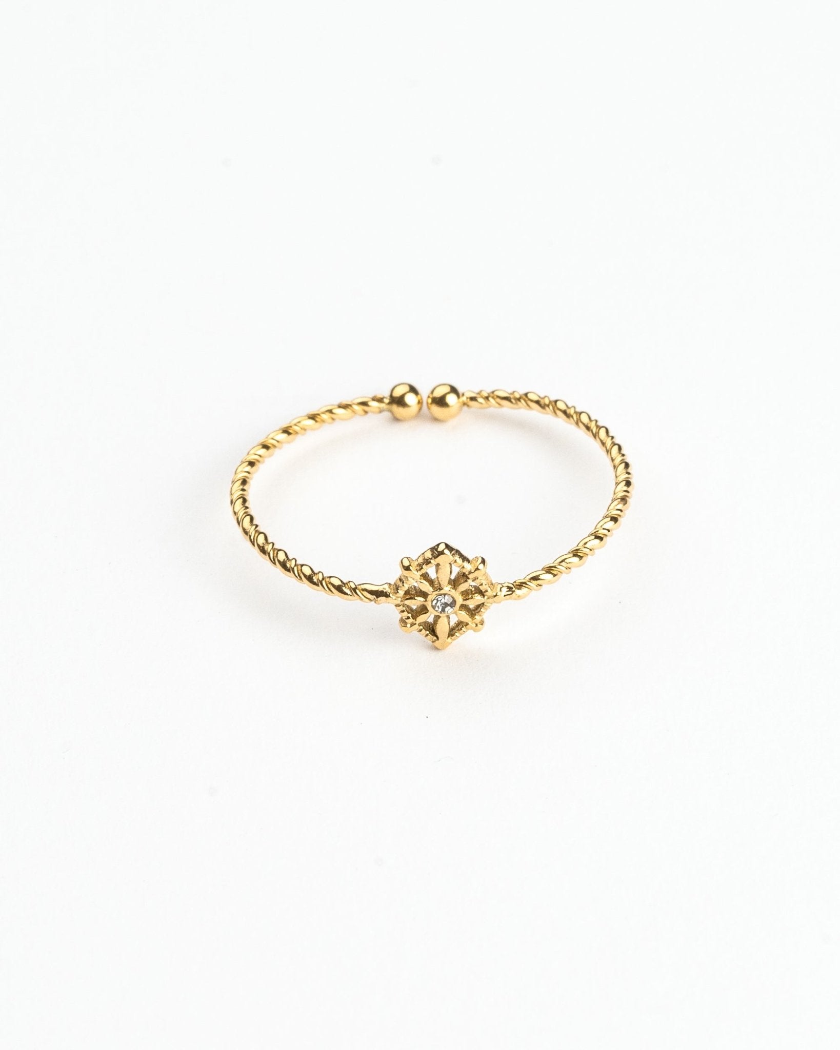Anillos - Anillo golden flake - Everyday jewels to inspire | TAGSS