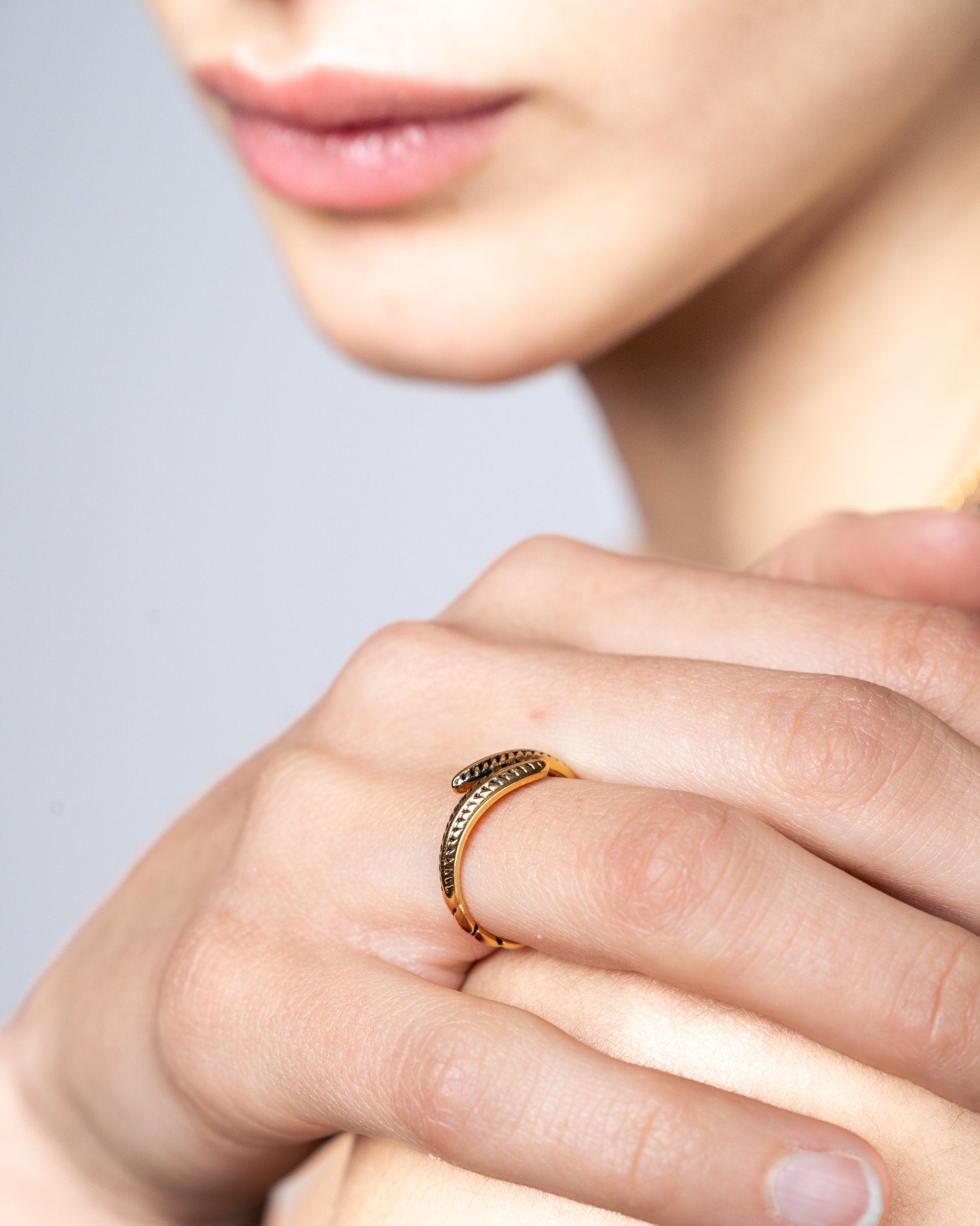 Anillos - Anillo golden leaves - Everyday jewels to inspire | TAGSS
