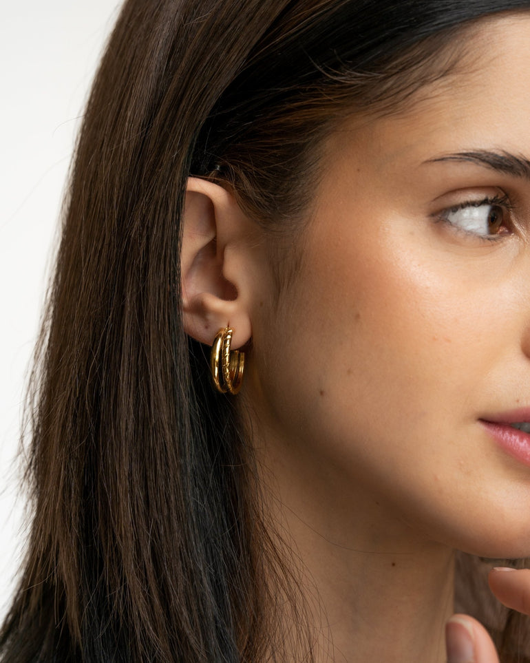 Pendientes - Pendientes golden double hoops - Everyday jewels to inspire | TAGSS
