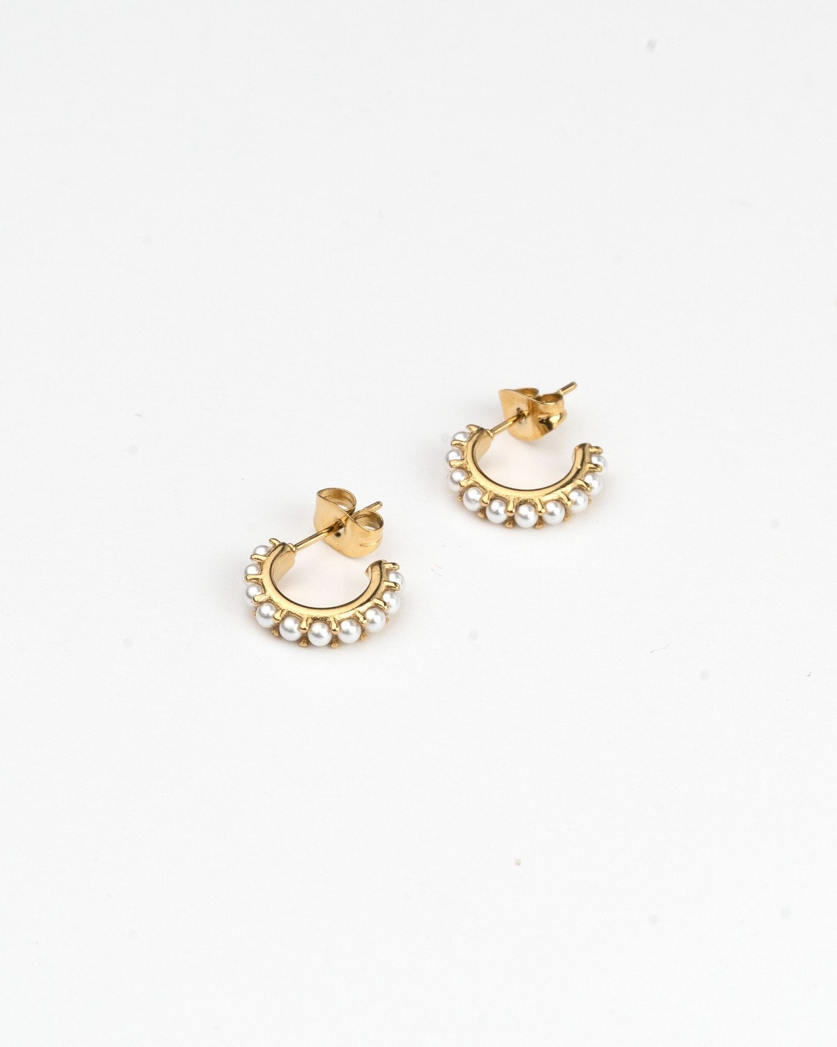 Pendientes - Pendientes golden pearls mini - Everyday jewels to inspire | TAGSS