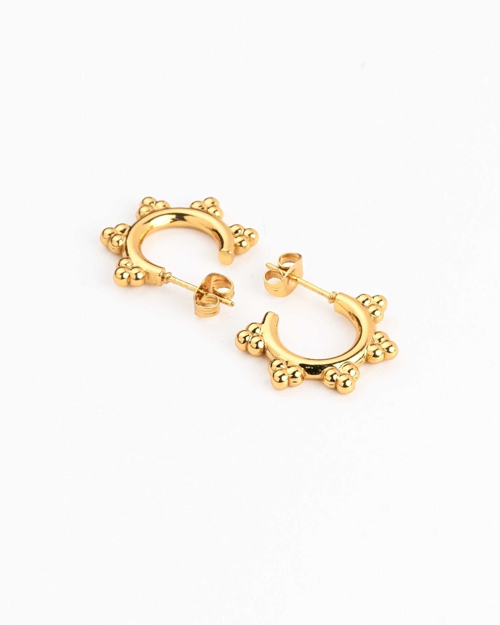 Pendientes - Pendientes golden spikes - Everyday jewels to inspire | TAGSS