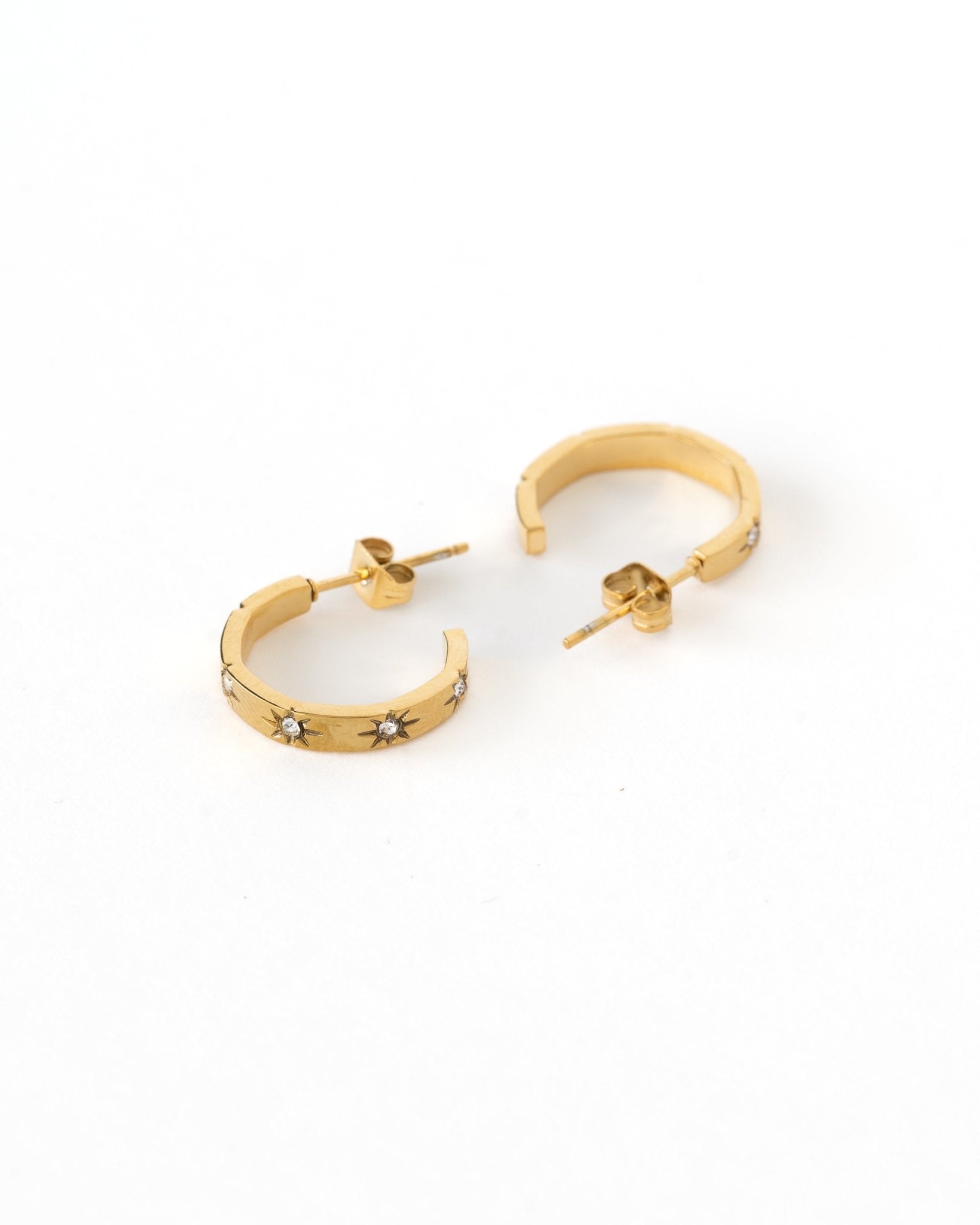 Pendientes - Pendientes golden star hoops - Everyday jewels to inspire | TAGSS