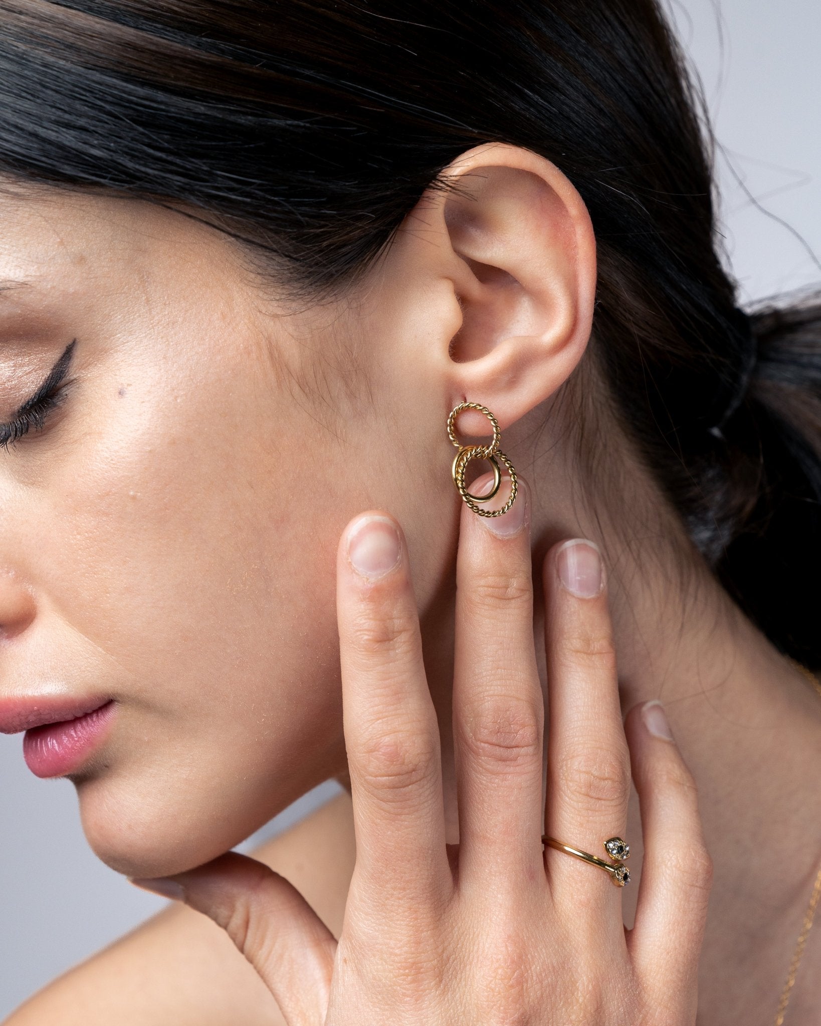 Pendientes - Pendientes triple hoops - Everyday jewels to inspire | TAGSS